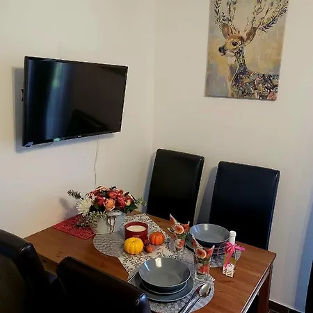 Oliver Apartmanhaz 발라톤엘