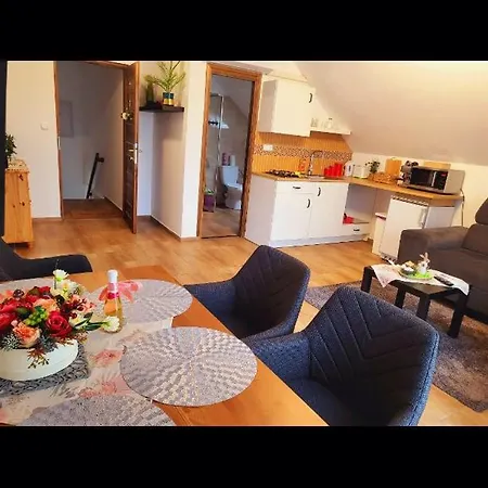 아파트 Oliver Apartmanhaz 발라톤엘